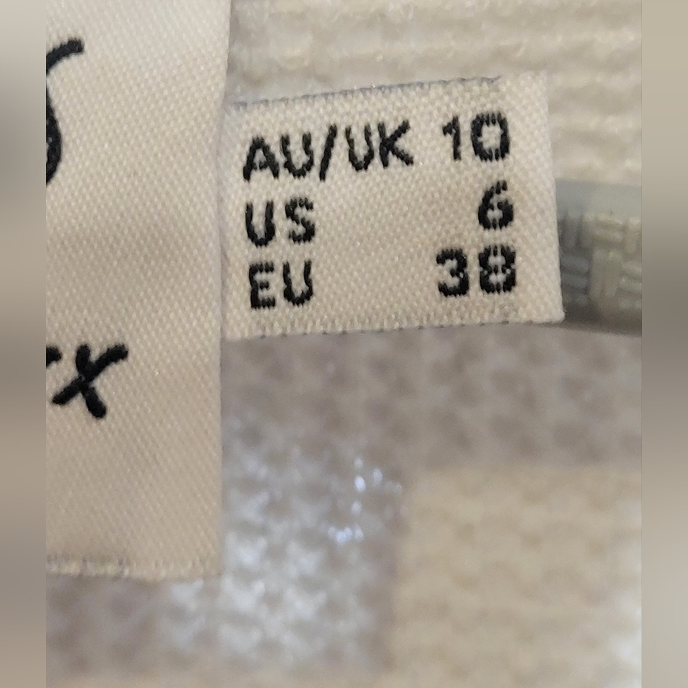 POLY PRINCESS CROPPED WAFFLE KNIT WHITE TOP - Picture 2 of 6